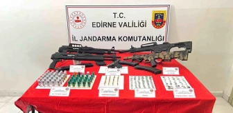 Edirne'de Jandarma Operasyonunda 105 Tarihi Eser ve Silah Ele Geçirildi