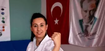 Doğuştan serebral palsi hastası sağlık çalışanı Türkiye 2.'si oldu