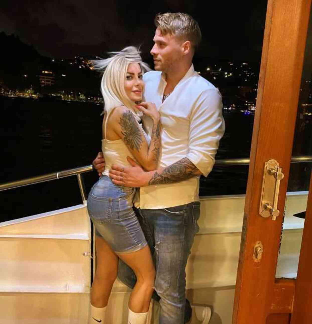 Survivor'da baba olacağını öğrenen Yunus Emre sevinçten havalara uçtu