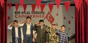 İran'da Tahran Türk Okulu öğrencileri İstiklal Marşı ve Çanakkale Şehitlerini Anma programı düzenledi