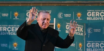 Erdoğan: Şehrimizin kaynaklarını terör örgütüne aktarma yerine Hakkarili kardeşlerim için kullanacak isimler belirledik