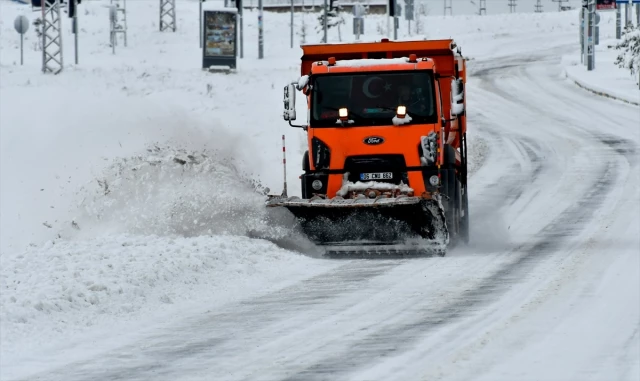 Ardahan, Erzurum ve Kars'ta Kar Yağışı ve Soğuk Hava Etkili