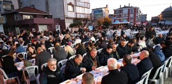 Lapseki'de Cumhuriyet Mahallesi'nde iftar programı düzenlendi