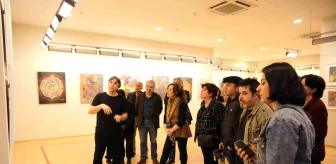 Ressam Ömer Ünsal'ın 'At, Primitif ve Deprem' Temalı Sergisi Sanatseverlerle Buluştu