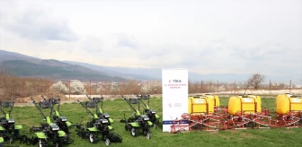 TİKA, Kuzey Makedonya'da çiftçilere seracılık ve tarımsal ekipman desteği sağladı