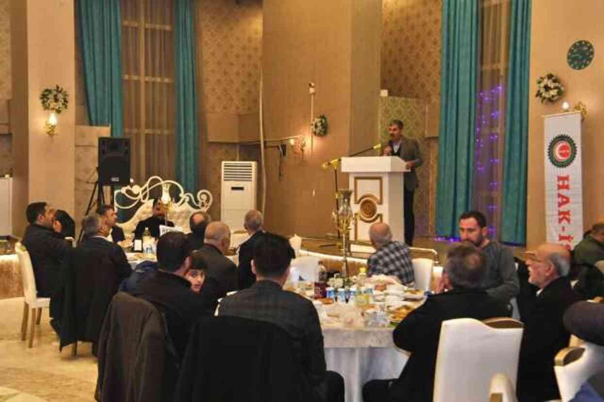 Muş Beledisi çalışanları iftarda aynı sofrada buluştu Muş Beledisi çalışanları iftarda aynı sofrada buluştu