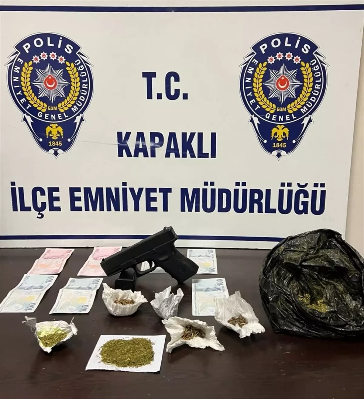 Tekirdağ Kapaklı'da Uyuşturucu Operasyonu: 2 Tutuklama
