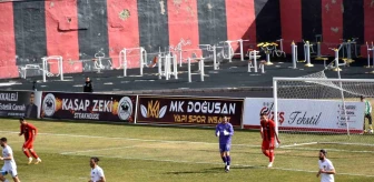Vanspor FK, Yeni Mersin İdmanyurdu'nu 3-0 mağlup etti