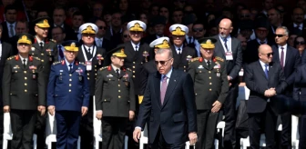 Cumhurbaşkanı Erdoğan: Çanakkale ruhu yolumuzu aydınlatmaya devam edecek