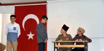 DOSTEK Koleji'nden Çanakkale Zaferi'nin 109'uncu yılına yakışır gösteri