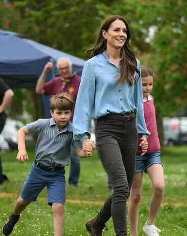 Prenses Kate'in sürpriz çiftlik ziyareti Saray'da ciddi bir paniğin olduğunu gösterdi Prenses Kate'in sürpriz çiftlik ziyareti Saray'da ciddi bir paniğin olduğunu gösterdi