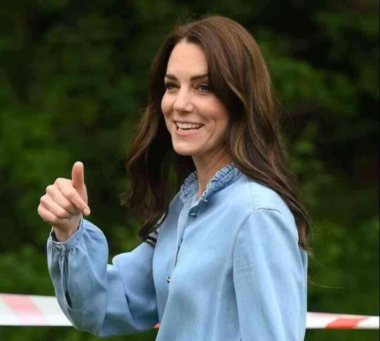 Prenses Kate'in sürpriz çiftlik ziyareti Saray'da ciddi bir paniğin olduğunu gösterdi Prenses Kate'in sürpriz çiftlik ziyareti Saray'da ciddi bir paniğin olduğunu gösterdi