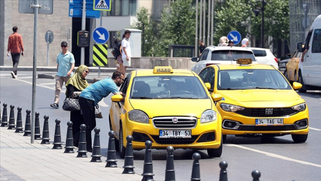 İstanbul Taksiciler Esnaf Odası Başkanı: Korsana karşı 10 bin yeni taksi çıkarılabilir