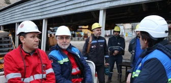 Bakan Işıkhan, Tavşanlı'daki maden ocağında işçilerle iftar yaptı