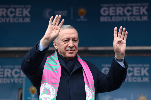 Cumhurbaşkanı Erdoğan: Hayat pahalılığıyla sınanıyoruz