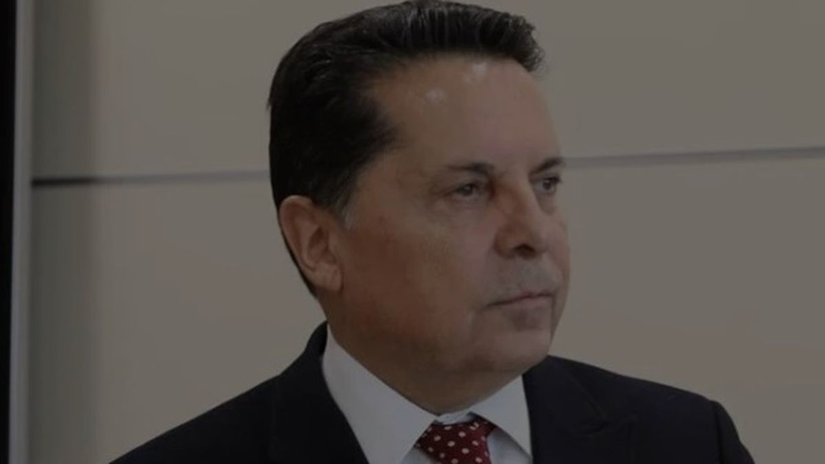 Ahmet Özer kimdir? CHP İstanbul Esenyurt Belediye Başkan Adayı Ahmet Özer kaç yaşında, nereli?