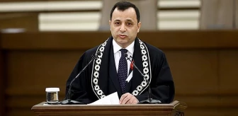 Anayasa Mahkemesi'nde seçim heyecanı! Zühtü Arslan'ın koltuğuna oturacak yeni başkan bugün belli oluyor