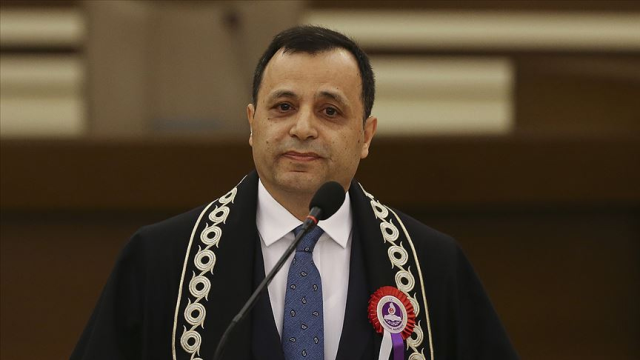 Anayasa Mahkemesi Başkanı Zühtü Arslan.