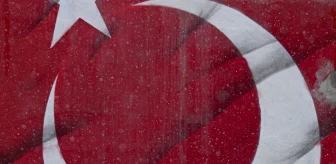 Ankara'da Kar Yağışı Devam Ediyor