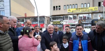 Milli Savunma Bakanı Yaşar Güler, Bayburt'ta Down Sendromlu Çocuklar Tarafından Karşılandı