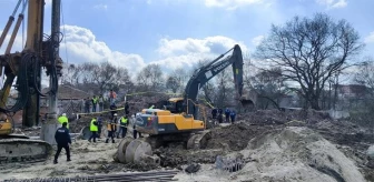 Çerkezköy'de hızlı tren şantiyesinde toprak kayması! 2 işçinin cansız bedenine ulaşıldı