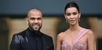 Cinsel taciz suçundan tutuklu bulunan eski Barcelona yıldızı Dani Alves'in eşi, serbest bırakılma kararından sonra Instagram hesabını kapattı