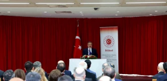 Dışişleri Bakanı Hakan Fidan, Brüksel'de Türk vatandaşlarıyla buluştu