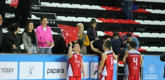 Down Sendromlu Milli Basketbol Takımı Macaristan'ı Yendi