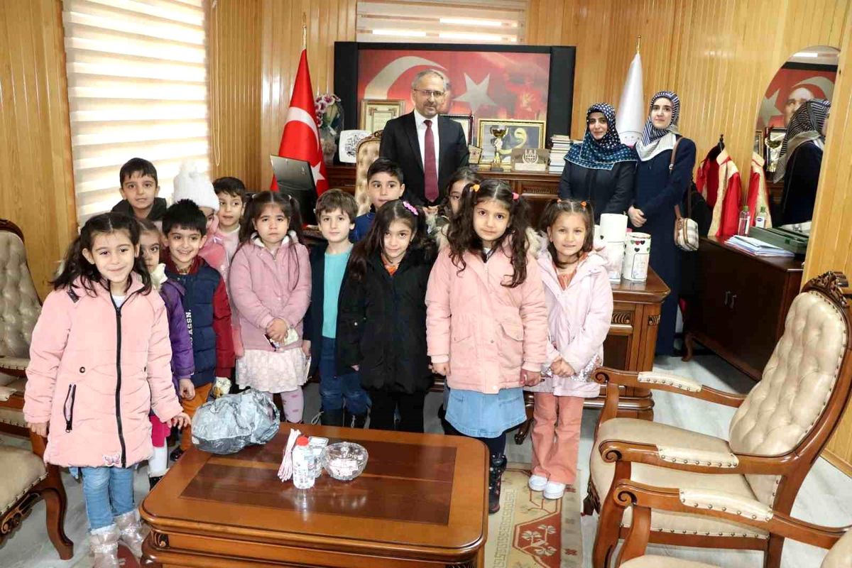 Filistin'e Yardım Kampanyasına Destek Artıyor