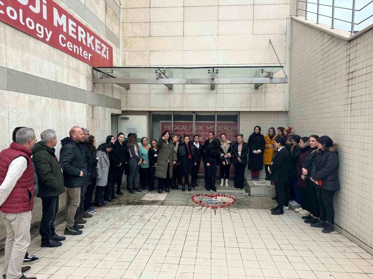 Elazığ'da öldürülen fizyoterapi teknikeri Burcu Demir anıldı