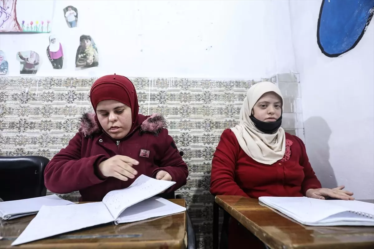 İdlib'de Down Sendromlu Çocuklara Destek Merkezi