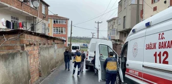Çorlu'da Minibüs Elektrik Direğine Çarptı: Sürücü Yaralandı