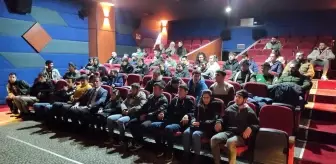 Muş Belediyesi'nden Özel Çocuklara Sinema Etkinliği