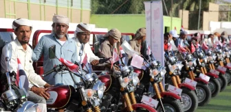 TDV, Yemen'de kalkınma projesi kapsamında 100 kişiye motosiklet dağıttı