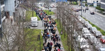 Almanya'da binlerce kişi ırkçılığa karşı yürüdü