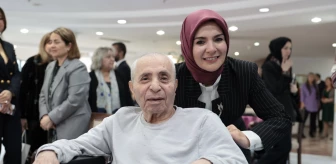 Bakan Göktaş, Türkiye'deki yaşlıların yüzde 64'ünün mutlu olduğunu açıkladı