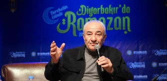Diyarbakır Büyükşehir Belediyesi, Yazar Vehbi Vakkasoğlu ve sanatçı Aykut Kuşkaya'yı Diyarbakırlılarla buluşturdu