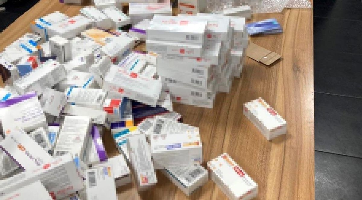Bulgaristan Vatandaşının Türkiye'ye Getirdiği Anabolik Steroidler Ele Geçirildi