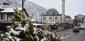 Kar Yağışı Gümüşhane, Giresun, Trabzon ve Ordu'da Etkili Oldu