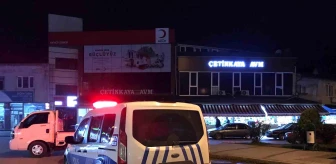 Akyazı'da market çalışanı çocuk kıyma makinesine elini kaptırdı