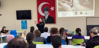 Tekirdağ'da Jandarma Ekipleri Aile İçi Şiddetle Mücadele ve KADES Hakkında Bilgilendirme Yaptı