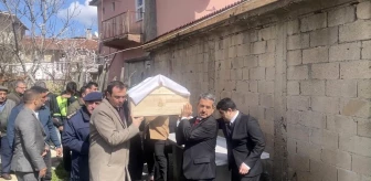Tekirdağ'da Tır ve Minibüs Çarpışması Sonucu Hayatını Kaybeden 5 Kişi Memleketlerinde Toprağa Verildi