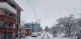 Bolu'nun Yeniçağa ilçesinde kar yağışı etkisini gösterdi