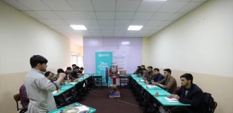Afganistan'da İşsiz Gençlere Takı Tasarımı ve Kuyumculuk Kursu