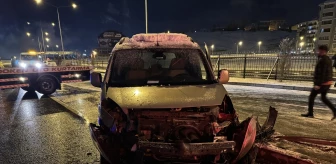 Erzurum'da Kar Yağışı Sonrası Meydana Gelen Trafik Kazalarında 12 Kişi Yaralandı