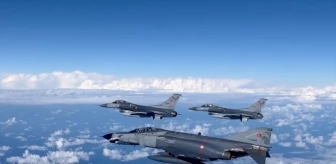 Hava Kuvvetleri Komutanlığı, Akdeniz'de eğitim uçuşu gerçekleştirdi