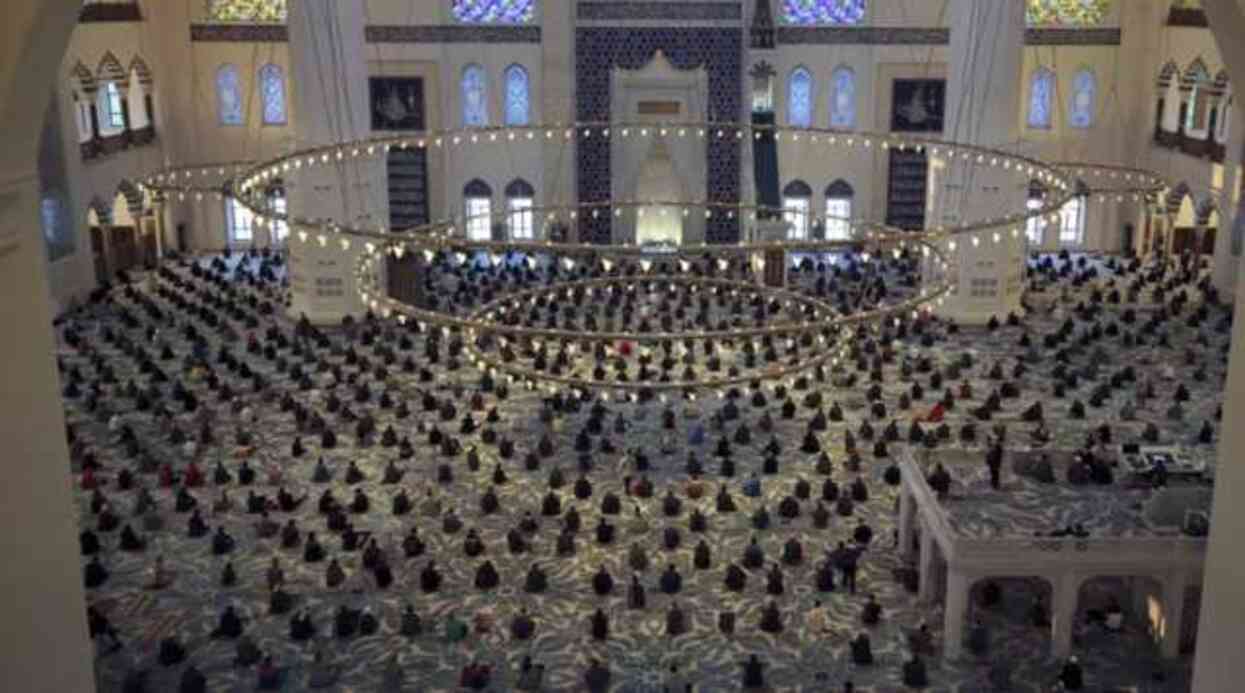 İSTANBUL İFTAR SAATİ (İMSAKİYE) - 23 Mart Akşam ezanı kaçta okunuyor, iftar saati kaçta? Ankara, İzmir, Bursa il il iftar saatleri! İSTANBUL İFTAR SAATİ (İMSAKİYE) - 23 Mart Akşam ezanı kaçta okunuyor, iftar saati kaçta? Ankara, İzmir, Bursa il il iftar saatleri!