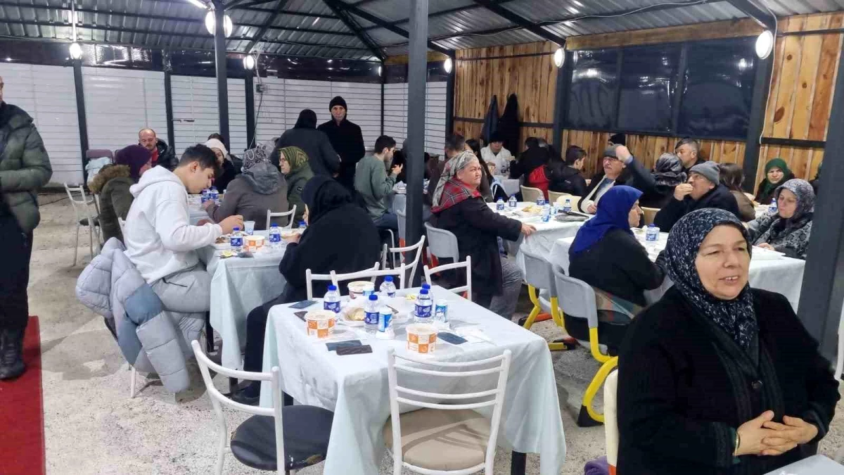 Sinop Mertoğlu köyünde 300 vatandaş iftarda buluştu