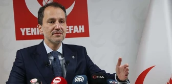 Fatih Erbakan'dan Suat Pamukçu açıklaması: Yolunu kaybetmiş bazı şahıslara rozet takıyorlar