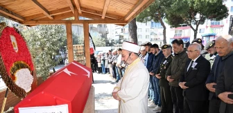 Kıbrıs gazisi Yonis Akkaplan'ın cenazesi toprağa verildi